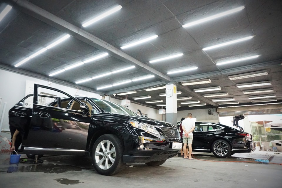Sự khác biệt giữa RỬA XE và DETAILING CAR.